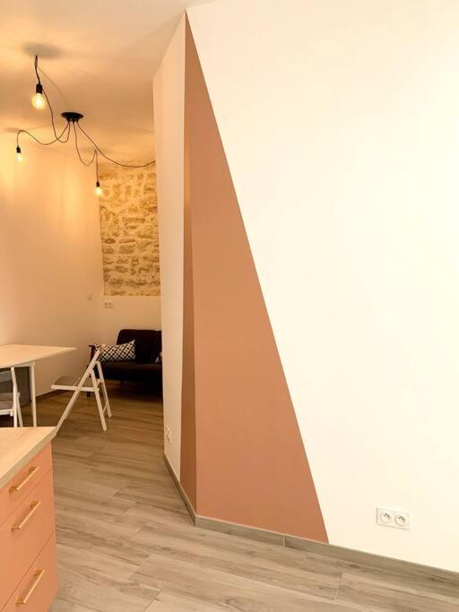 Apartment Secteur Gare Et Place De La Comedie, Wifi & Climatisation Montpellier